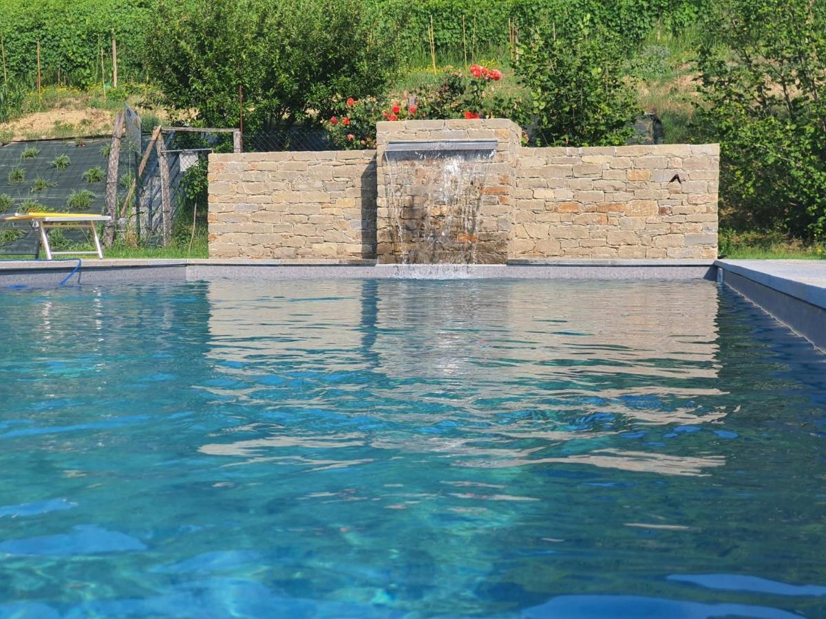סנטו סטפאנו בלבו Agriturismo Cascina L'Arche מראה חיצוני תמונה