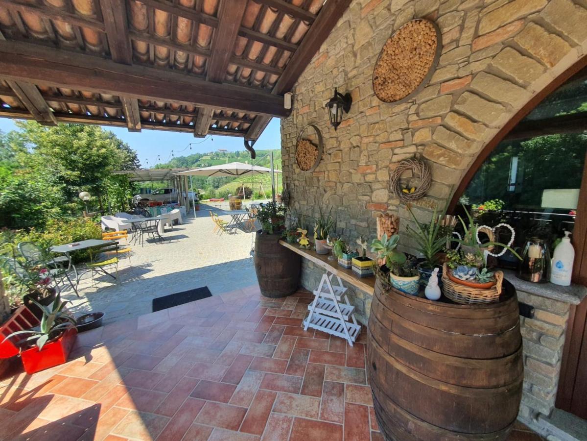 סנטו סטפאנו בלבו Agriturismo Cascina L'Arche מראה חיצוני תמונה