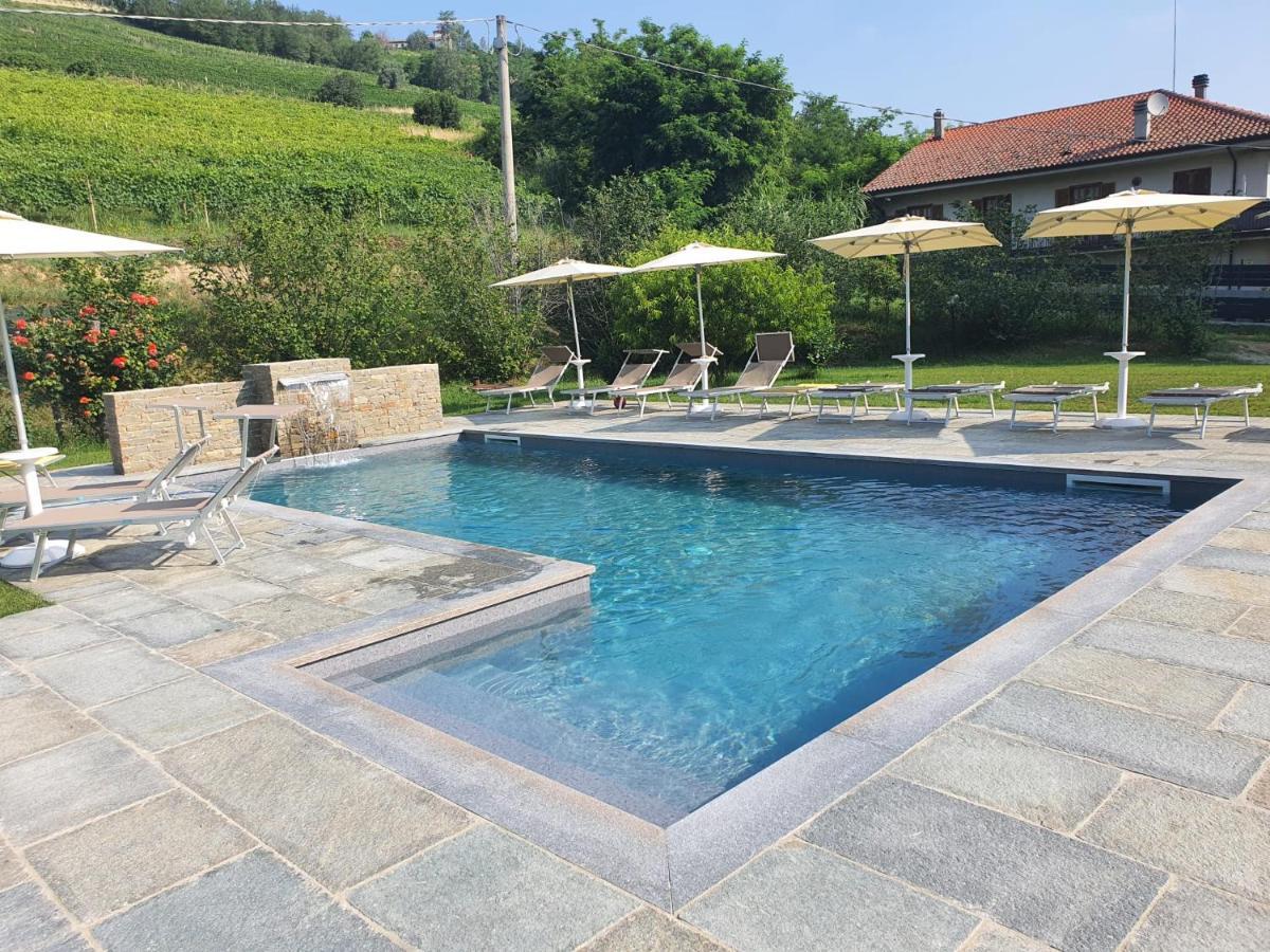 סנטו סטפאנו בלבו Agriturismo Cascina L'Arche מראה חיצוני תמונה