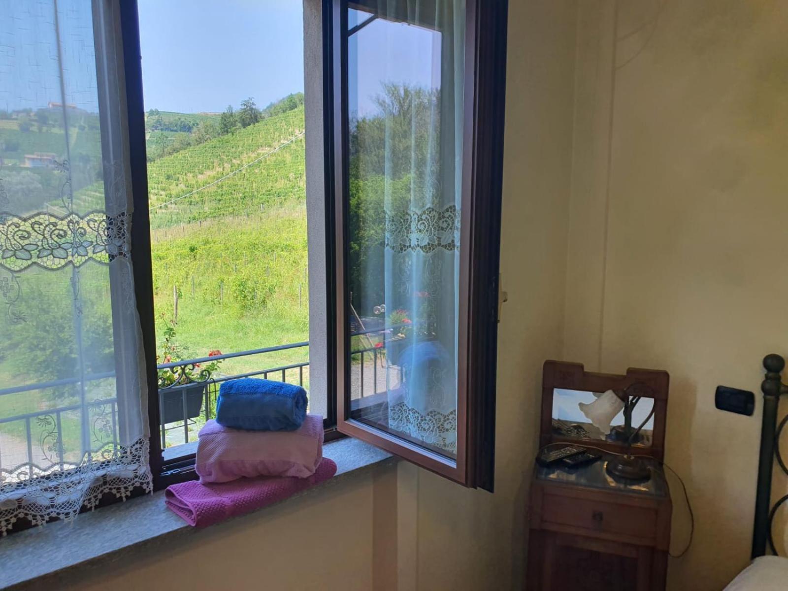 סנטו סטפאנו בלבו Agriturismo Cascina L'Arche מראה חיצוני תמונה