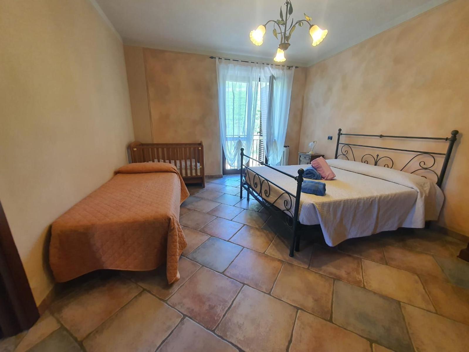 סנטו סטפאנו בלבו Agriturismo Cascina L'Arche מראה חיצוני תמונה
